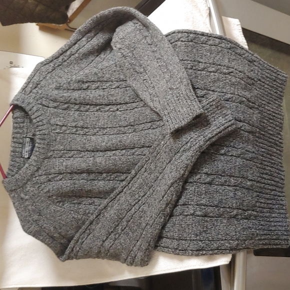 Members Only Other - Members Only 100% Shetland wool crew neck sweater mn. sz.M